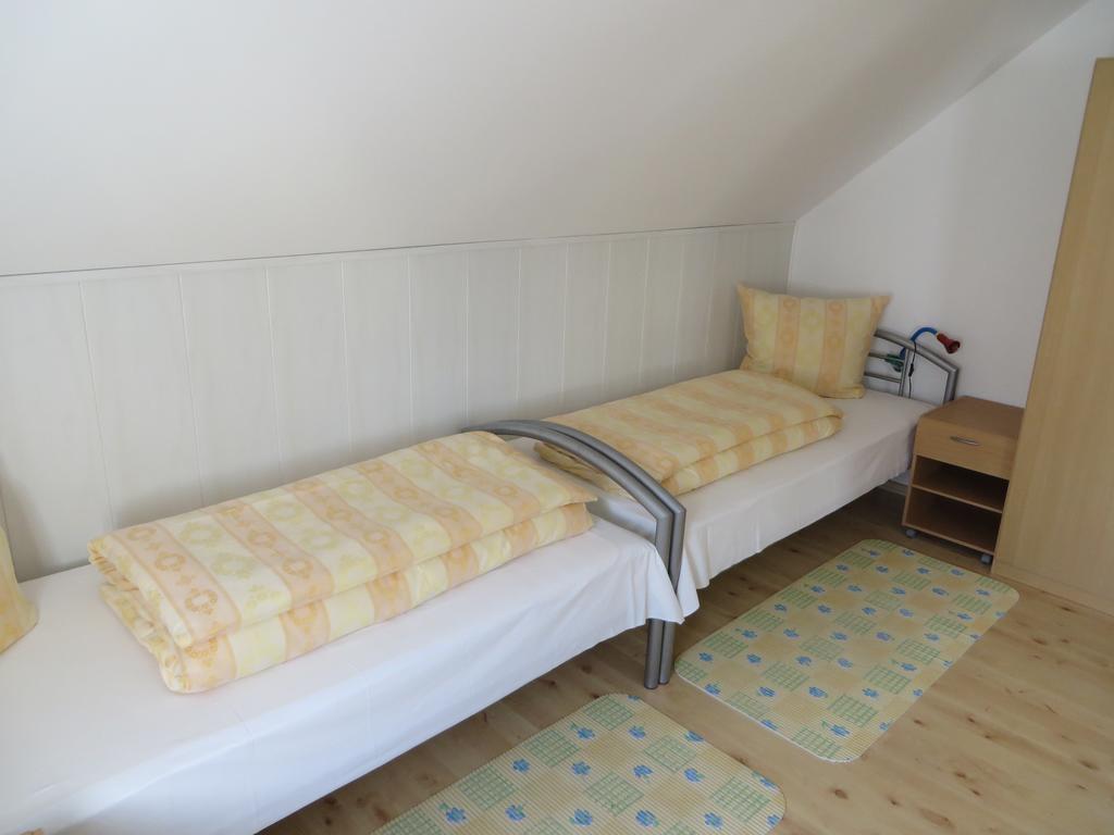 Ferienwohnung Zahn Oelsnitz  Exterior foto